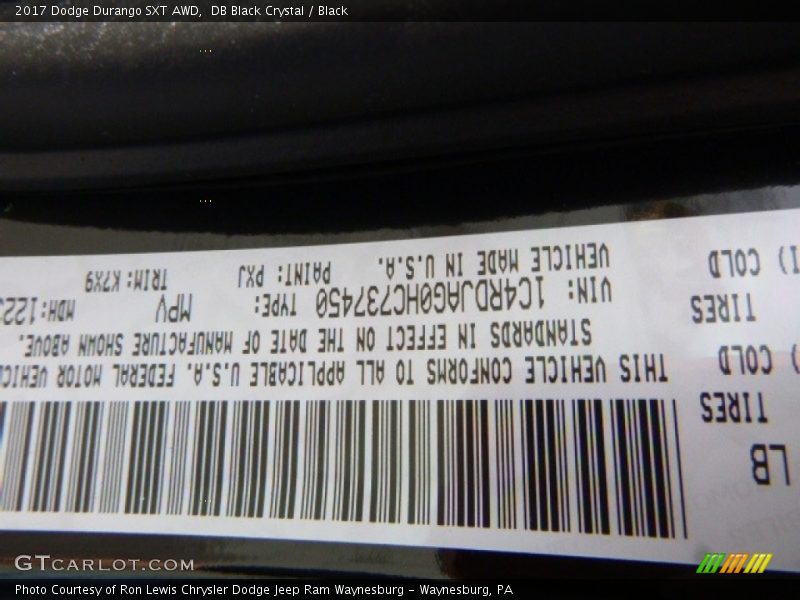 DB Black Crystal / Black 2017 Dodge Durango SXT AWD