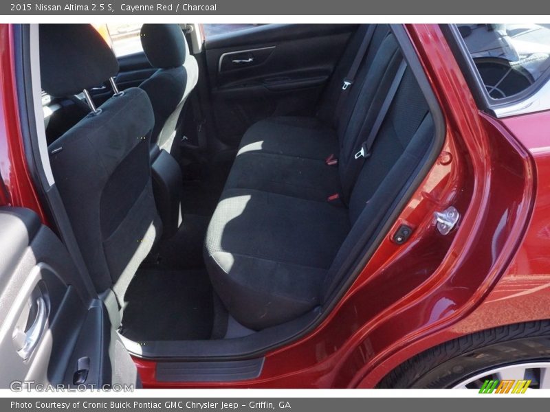 Cayenne Red / Charcoal 2015 Nissan Altima 2.5 S