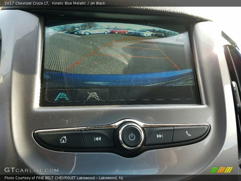 Kinetic Blue Metallic / Jet Black 2017 Chevrolet Cruze LT