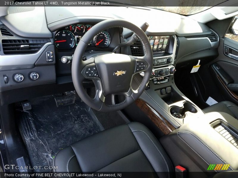 Tungsten Metallic / Jet Black 2017 Chevrolet Tahoe LT 4WD