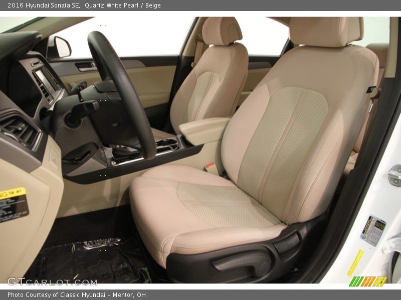 Quartz White Pearl / Beige 2016 Hyundai Sonata SE