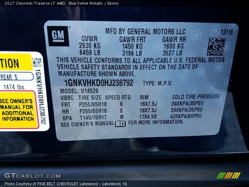 Blue Velvet Metallic / Ebony 2017 Chevrolet Traverse LT AWD
