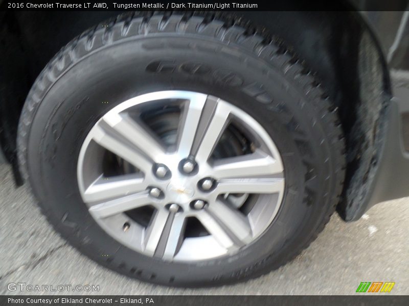 Tungsten Metallic / Dark Titanium/Light Titanium 2016 Chevrolet Traverse LT AWD