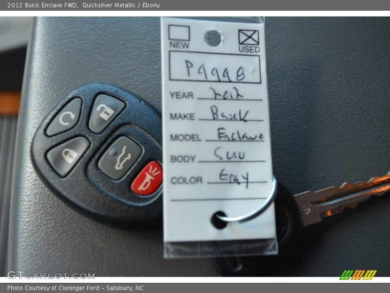 Quicksilver Metallic / Ebony 2012 Buick Enclave FWD