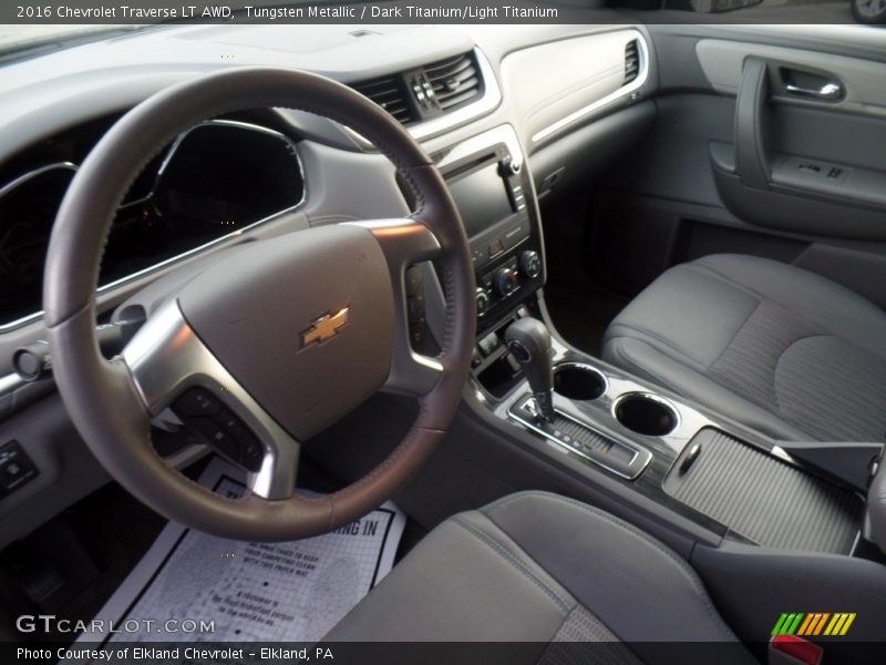 Tungsten Metallic / Dark Titanium/Light Titanium 2016 Chevrolet Traverse LT AWD