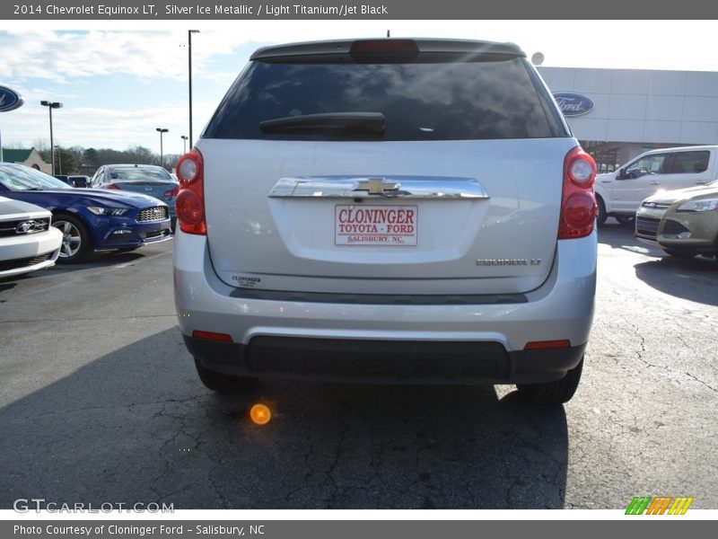 Silver Ice Metallic / Light Titanium/Jet Black 2014 Chevrolet Equinox LT