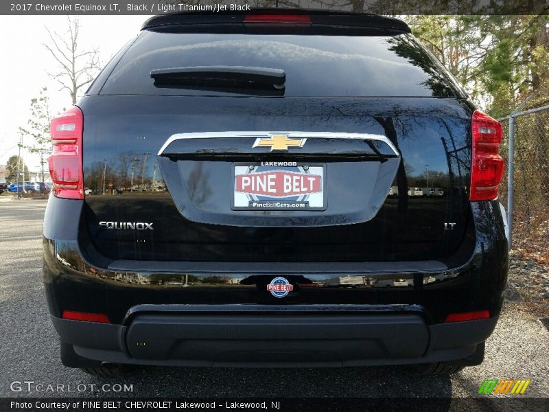 Black / Light Titanium/Jet Black 2017 Chevrolet Equinox LT