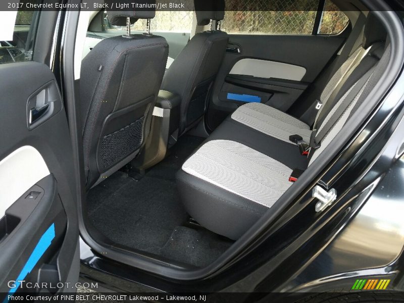 Black / Light Titanium/Jet Black 2017 Chevrolet Equinox LT
