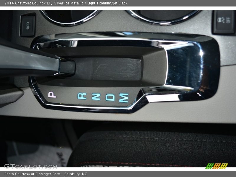 Silver Ice Metallic / Light Titanium/Jet Black 2014 Chevrolet Equinox LT