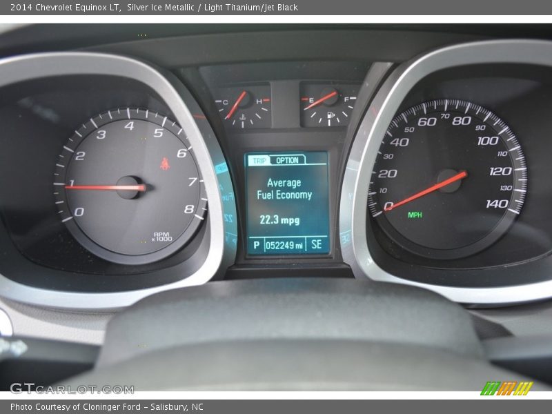Silver Ice Metallic / Light Titanium/Jet Black 2014 Chevrolet Equinox LT
