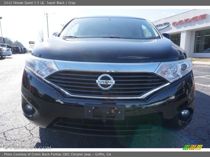 Super Black / Gray 2012 Nissan Quest 3.5 LE