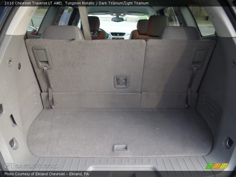 Tungsten Metallic / Dark Titanium/Light Titanium 2016 Chevrolet Traverse LT AWD