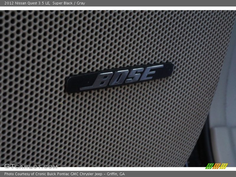 Super Black / Gray 2012 Nissan Quest 3.5 LE