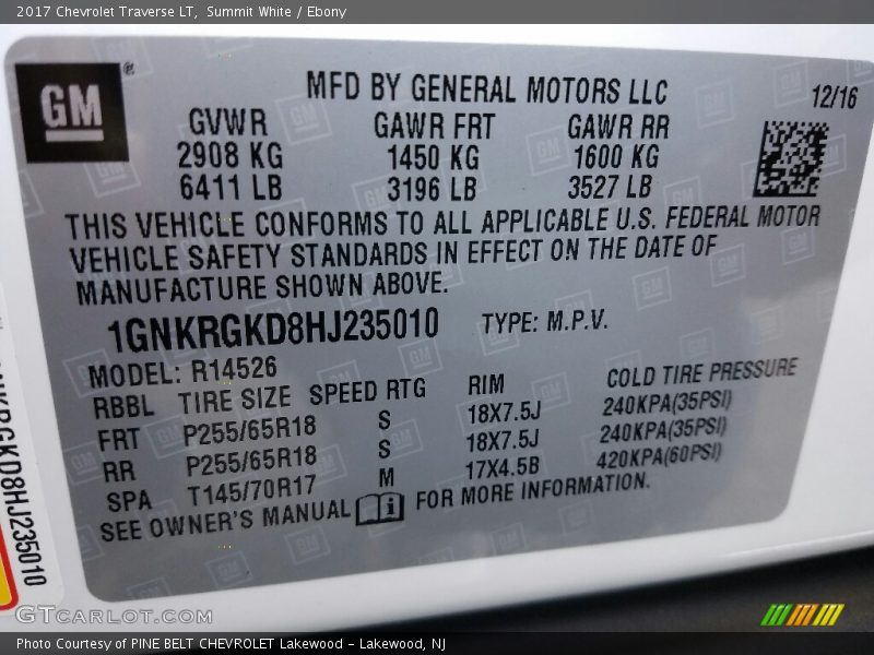 Summit White / Ebony 2017 Chevrolet Traverse LT