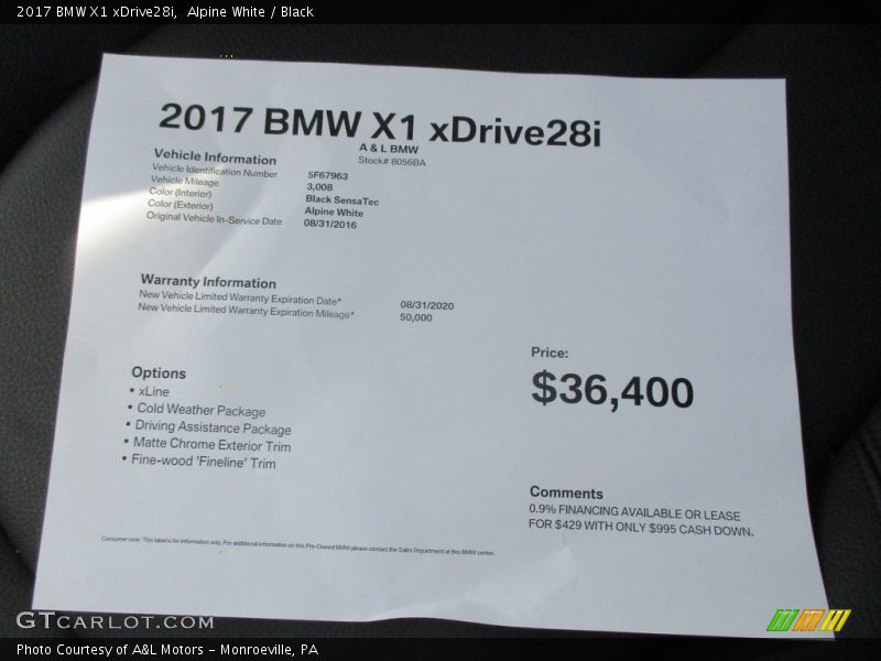Alpine White / Black 2017 BMW X1 xDrive28i
