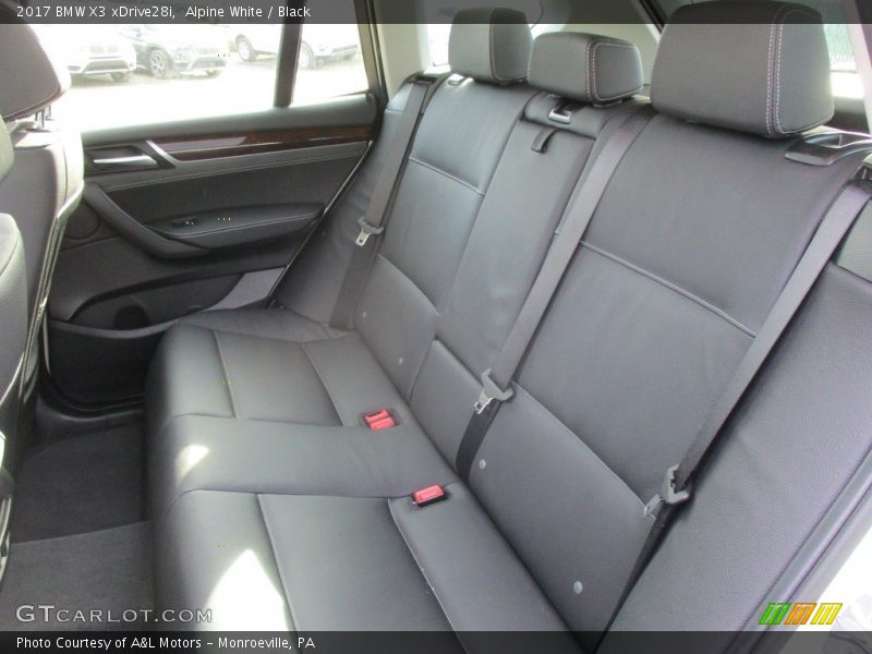 Alpine White / Black 2017 BMW X3 xDrive28i