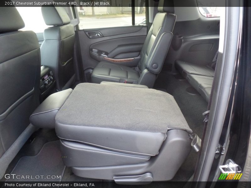 Black / Jet Black 2017 Chevrolet Suburban Premier 4WD