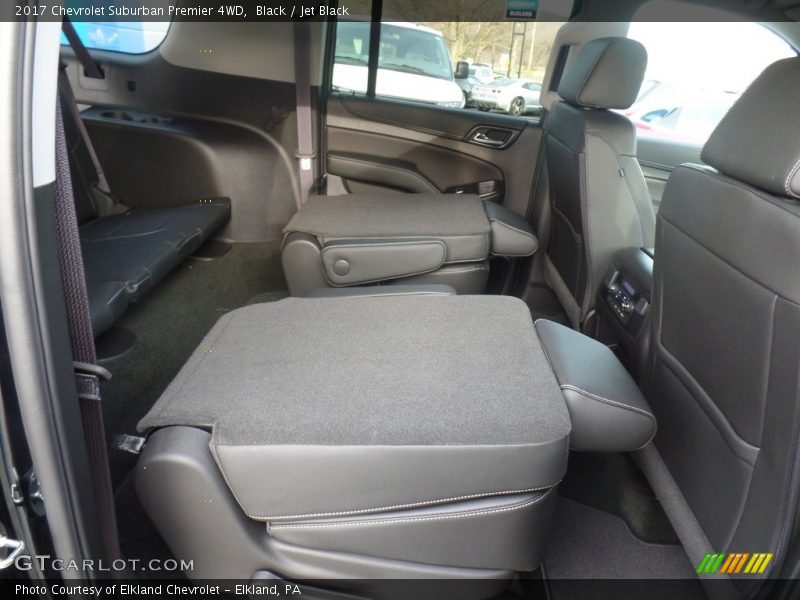 Black / Jet Black 2017 Chevrolet Suburban Premier 4WD