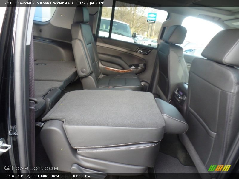 Black / Jet Black 2017 Chevrolet Suburban Premier 4WD