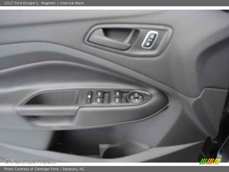 Magnetic / Charcoal Black 2017 Ford Escape S