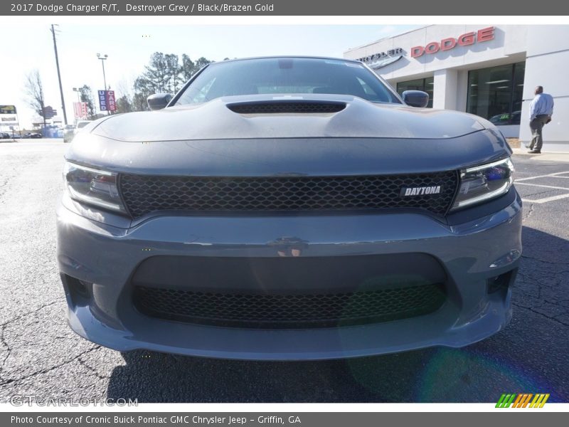 Destroyer Grey / Black/Brazen Gold 2017 Dodge Charger R/T