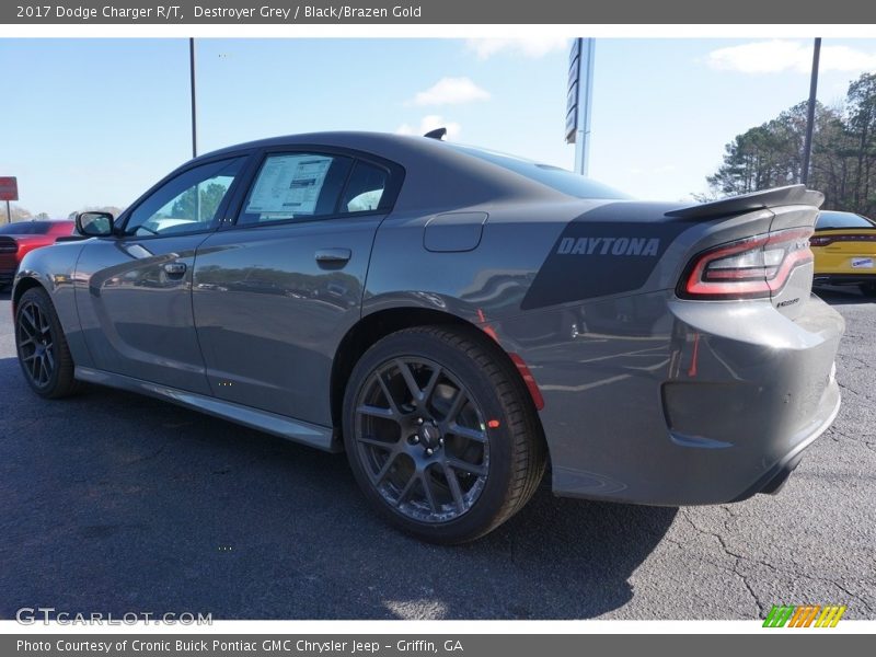 Destroyer Grey / Black/Brazen Gold 2017 Dodge Charger R/T