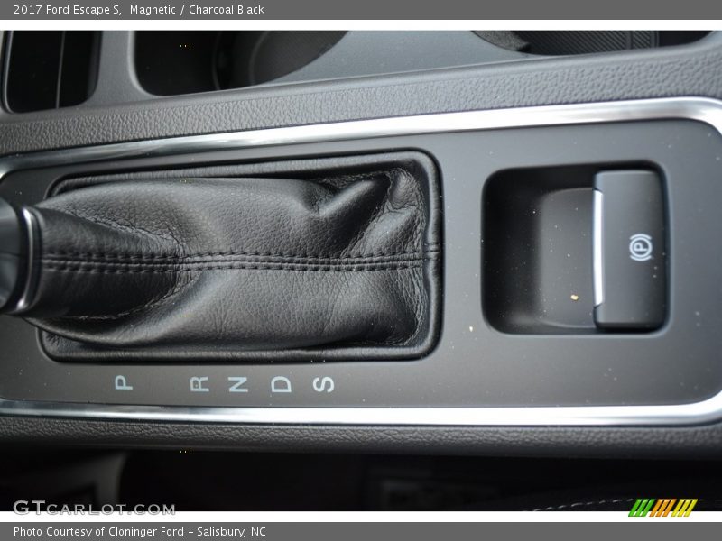 Magnetic / Charcoal Black 2017 Ford Escape S