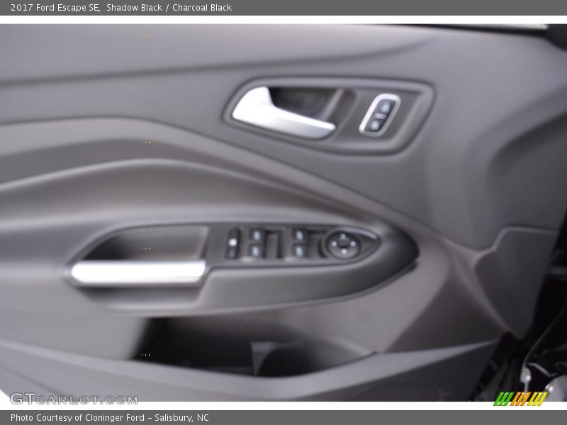 Shadow Black / Charcoal Black 2017 Ford Escape SE