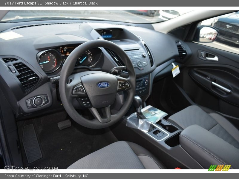 Shadow Black / Charcoal Black 2017 Ford Escape SE