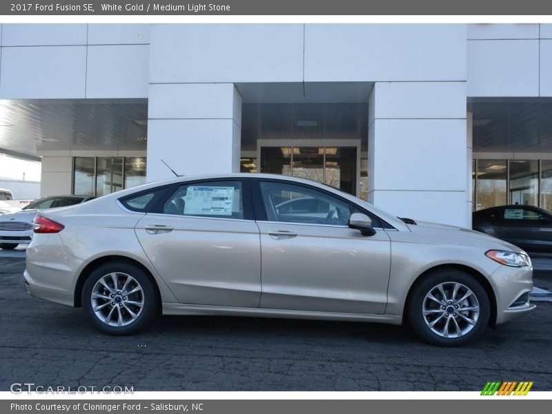 White Gold / Medium Light Stone 2017 Ford Fusion SE