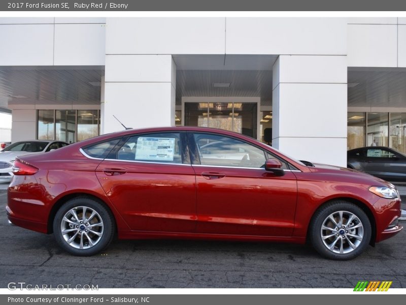 Ruby Red / Ebony 2017 Ford Fusion SE
