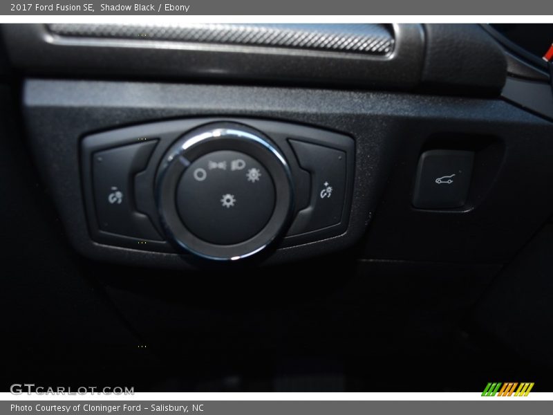 Shadow Black / Ebony 2017 Ford Fusion SE