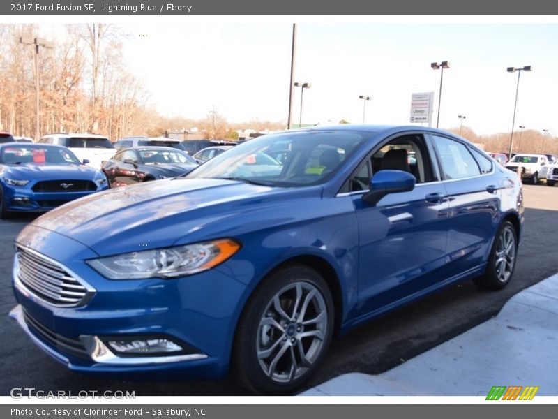 Lightning Blue / Ebony 2017 Ford Fusion SE