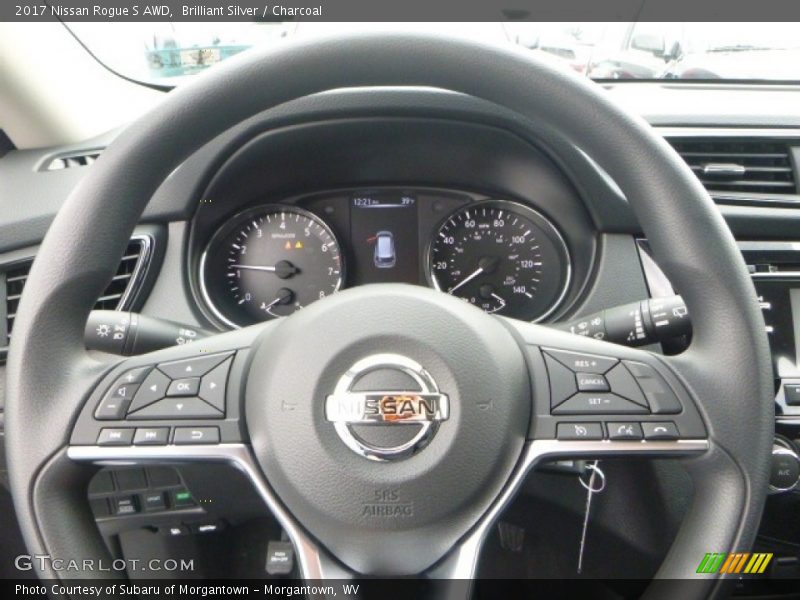  2017 Rogue S AWD Steering Wheel