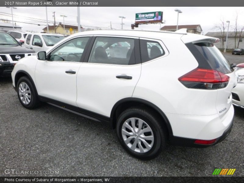 Glacier White / Charcoal 2017 Nissan Rogue S AWD