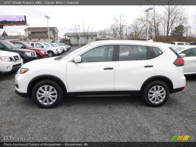 Glacier White / Charcoal 2017 Nissan Rogue S AWD