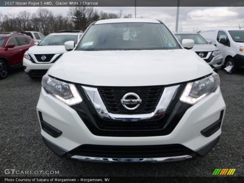 Glacier White / Charcoal 2017 Nissan Rogue S AWD