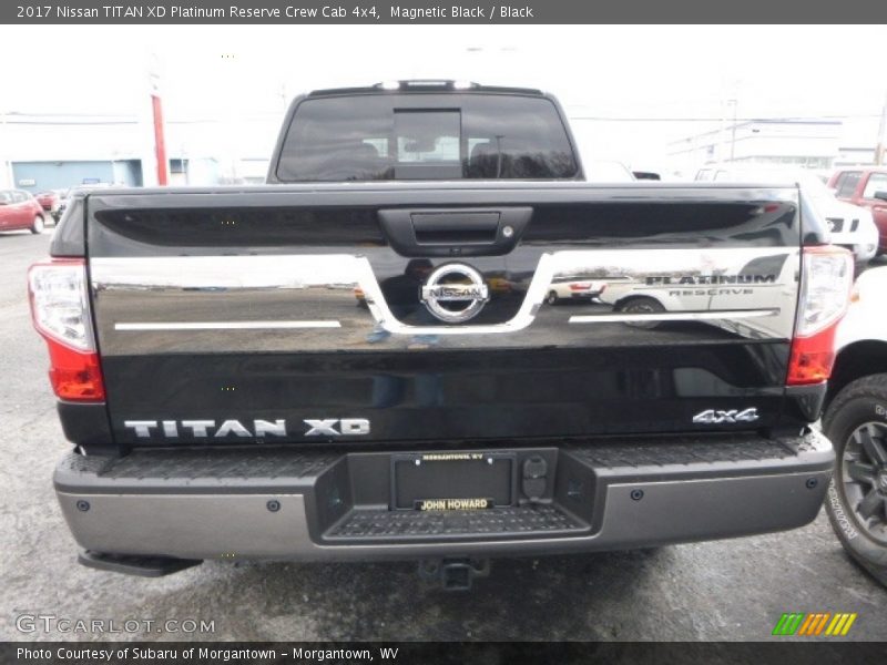  2017 TITAN XD Platinum Reserve Crew Cab 4x4 Magnetic Black