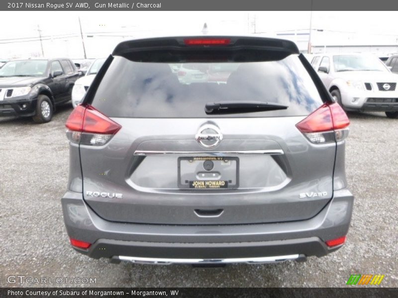 Gun Metallic / Charcoal 2017 Nissan Rogue SV AWD