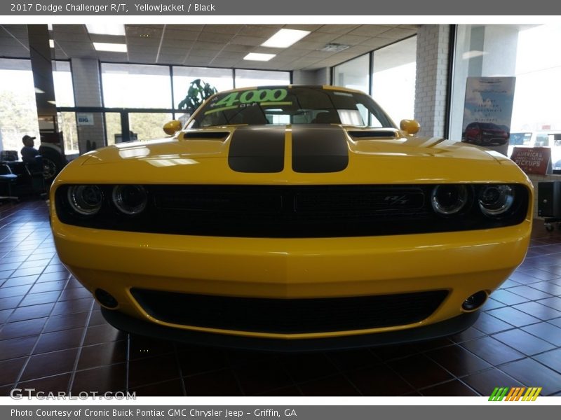YellowJacket / Black 2017 Dodge Challenger R/T