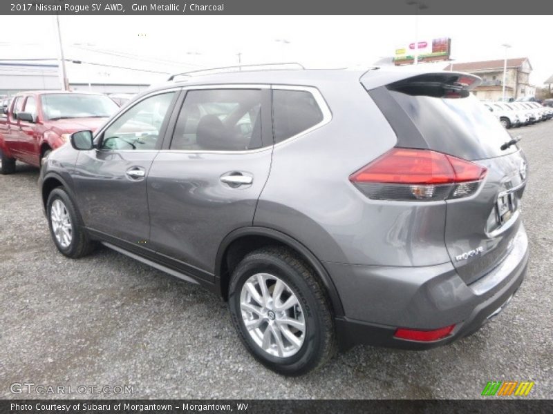 Gun Metallic / Charcoal 2017 Nissan Rogue SV AWD