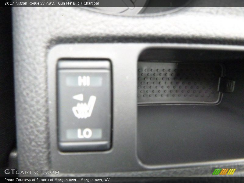 Gun Metallic / Charcoal 2017 Nissan Rogue SV AWD