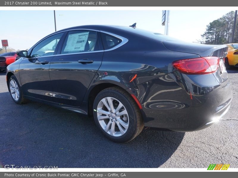 Maximum Steel Metallic / Black 2017 Chrysler 200 Limited