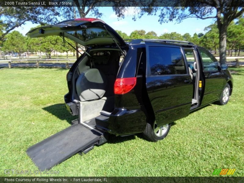 Black / Stone 2008 Toyota Sienna LE