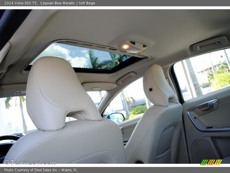 Caspian Blue Metallic / Soft Beige 2014 Volvo S60 T5