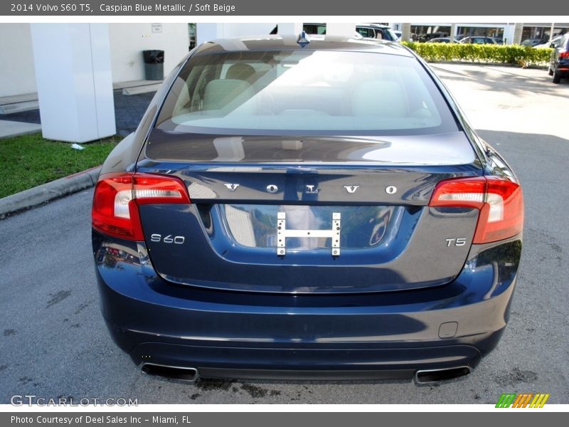 Caspian Blue Metallic / Soft Beige 2014 Volvo S60 T5