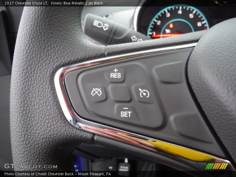 Kinetic Blue Metallic / Jet Black 2017 Chevrolet Cruze LT