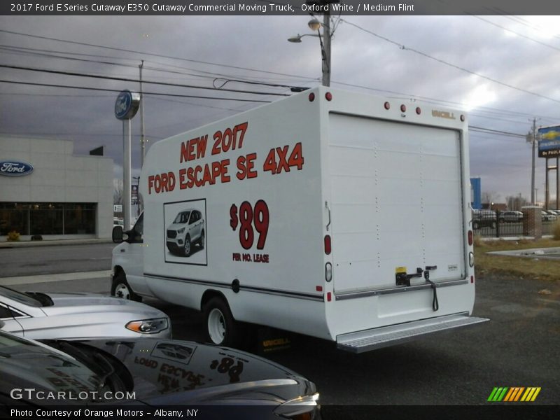 Oxford White / Medium Flint 2017 Ford E Series Cutaway E350 Cutaway Commercial Moving Truck