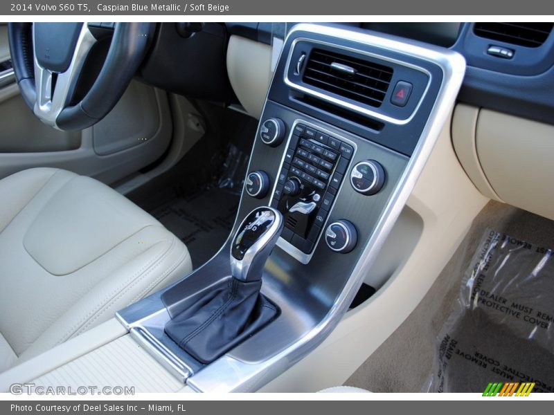 Caspian Blue Metallic / Soft Beige 2014 Volvo S60 T5