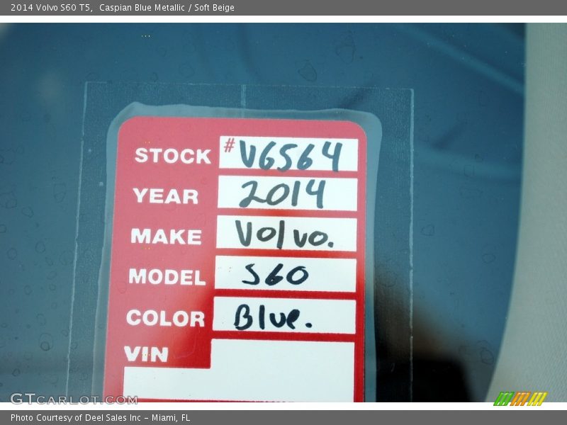 Caspian Blue Metallic / Soft Beige 2014 Volvo S60 T5